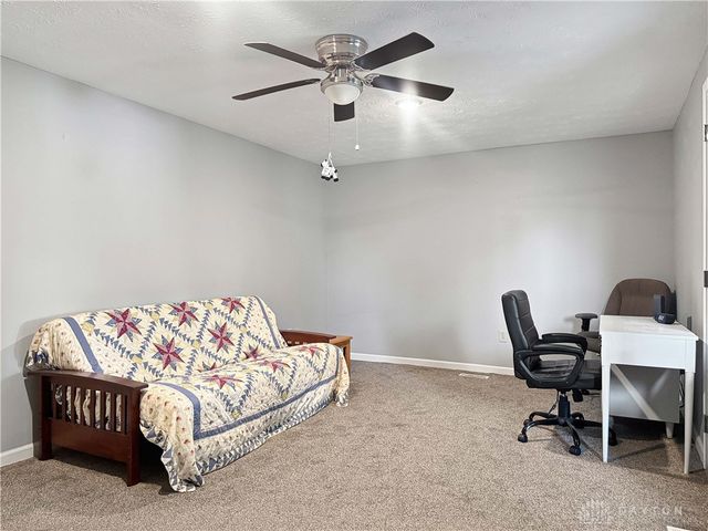 4049 Walnut Grove Circle, Urbana, OH 43078