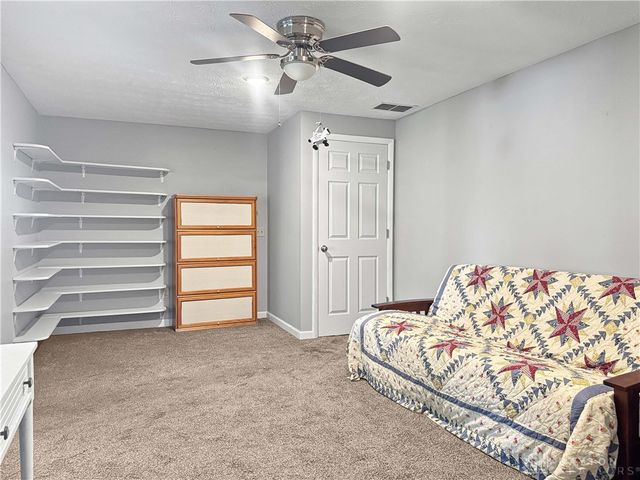 4049 Walnut Grove Circle, Urbana, OH 43078