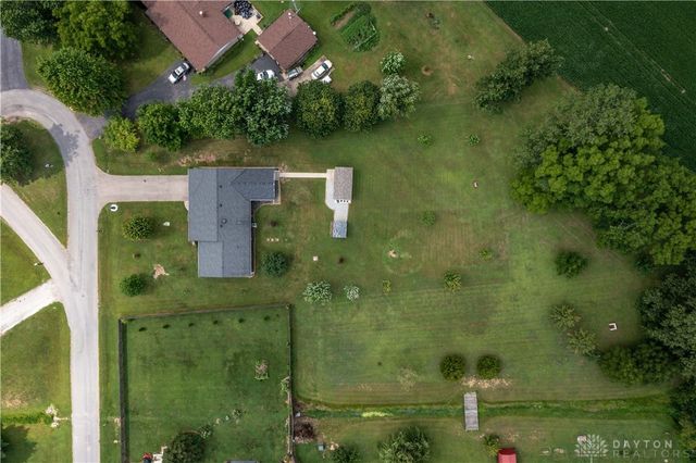 4049 Walnut Grove Circle, Urbana, OH 43078