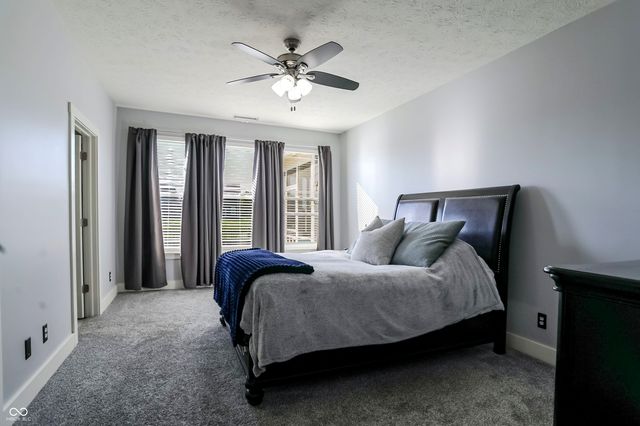 1295 Old Heritage Place, Greenwood, IN 46143