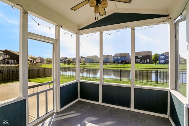 1295 Old Heritage Place, Greenwood, IN 46143