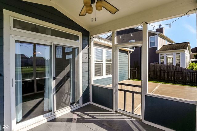1295 Old Heritage Place, Greenwood, IN 46143