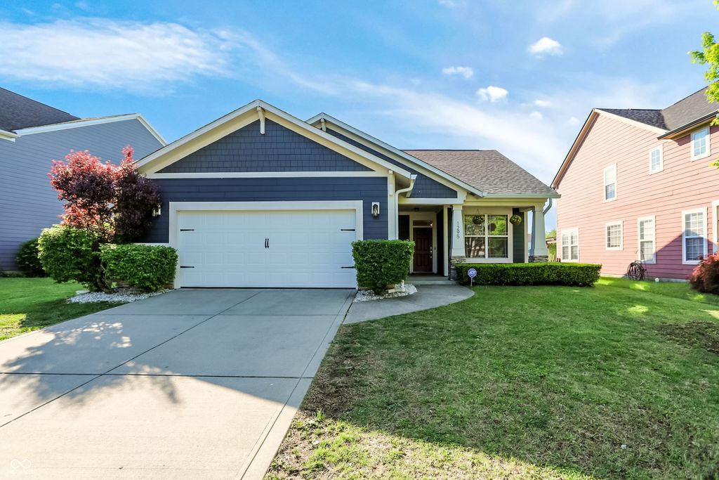 1295 Old Heritage Place, Greenwood, IN 46143
