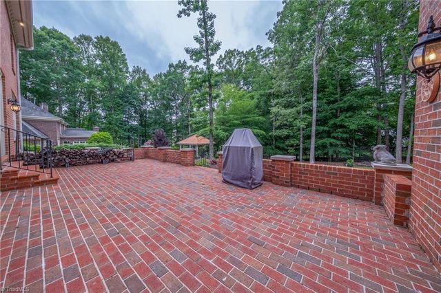4210 Brambletye Drive, Greensboro, NC 27407