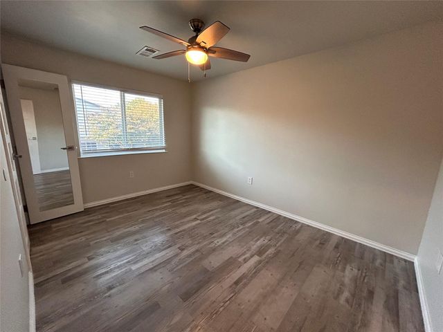 8922 Trone CIR A, Austin, TX 78758