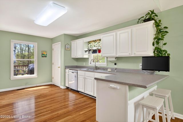 3010 Shady Trace, Crestwood, KY 40014