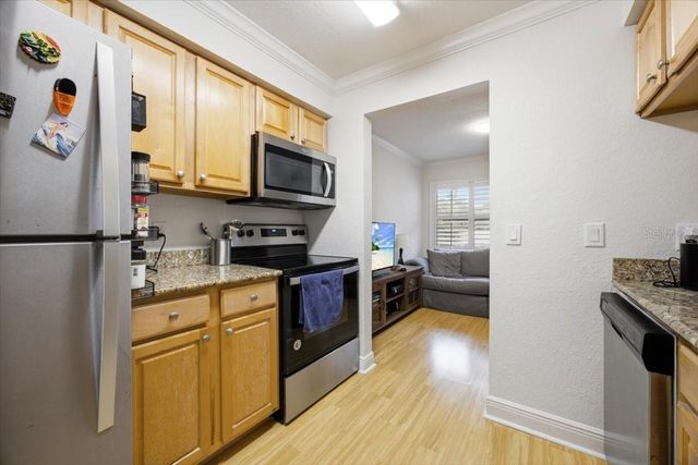 500 N PENNSYLVANIA AVENUE G, Winter Park, FL 32789