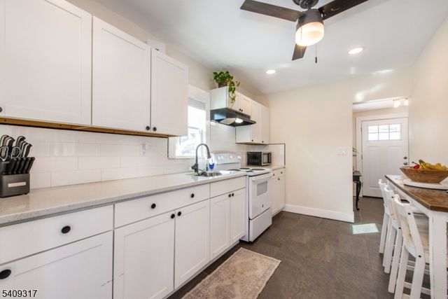 46 E Main St, Sussex Boro, NJ 07461