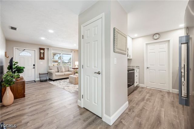 2138 Dominica AVE, Fort Myers, FL 33905