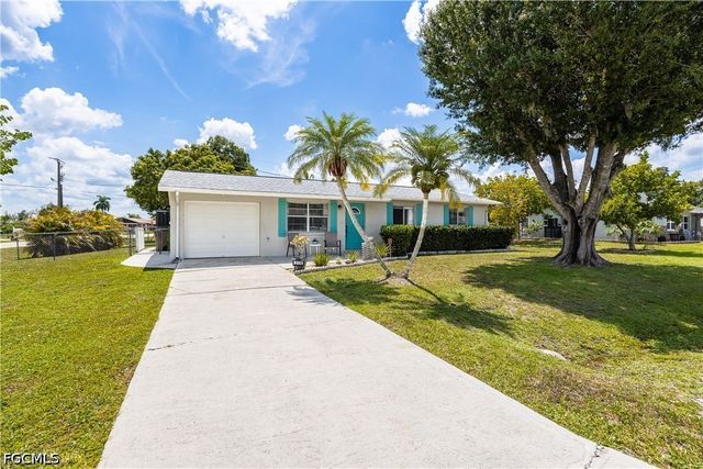2138 Dominica AVE, Fort Myers, FL 33905