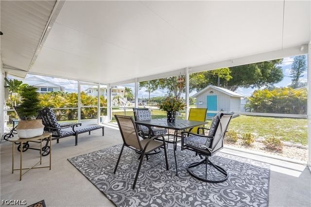 2138 Dominica AVE, Fort Myers, FL 33905