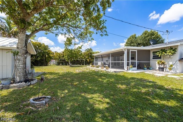 2138 Dominica AVE, Fort Myers, FL 33905