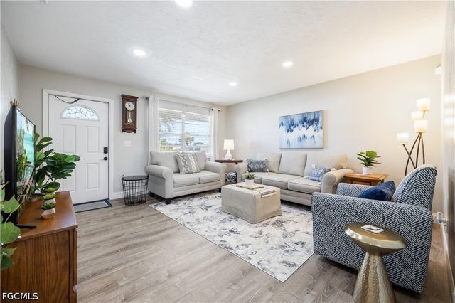 2138 Dominica AVE, Fort Myers, FL 33905