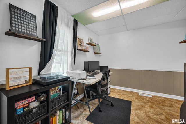 119 E VAN BUREN Street, Morton, IL 61550