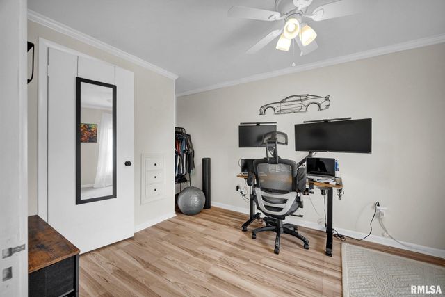 119 E VAN BUREN Street, Morton, IL 61550