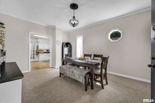 119 E VAN BUREN Street, Morton, IL 61550