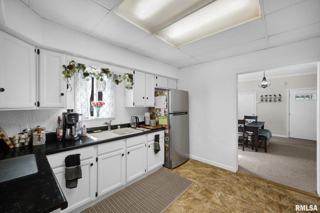 119 E VAN BUREN Street, Morton, IL 61550