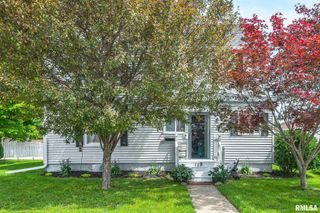 119 E VAN BUREN Street, Morton, IL 61550