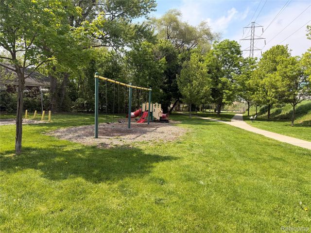 872 Channing Street, Ferndale, MI 48220