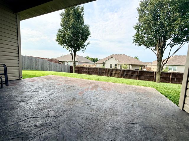 3603 CHESTNUT DR, Columbia, MO 65202
