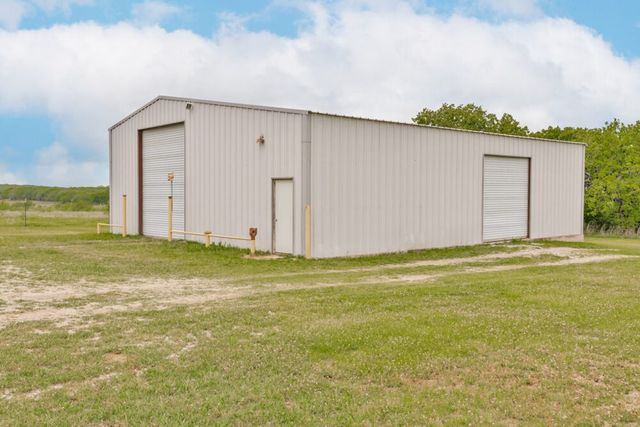 4316 Leona Road, Bowie, TX 76230