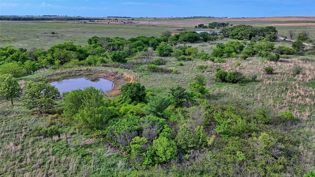4316 Leona Road, Bowie, TX 76230