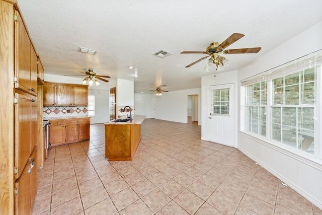 4316 Leona Road, Bowie, TX 76230