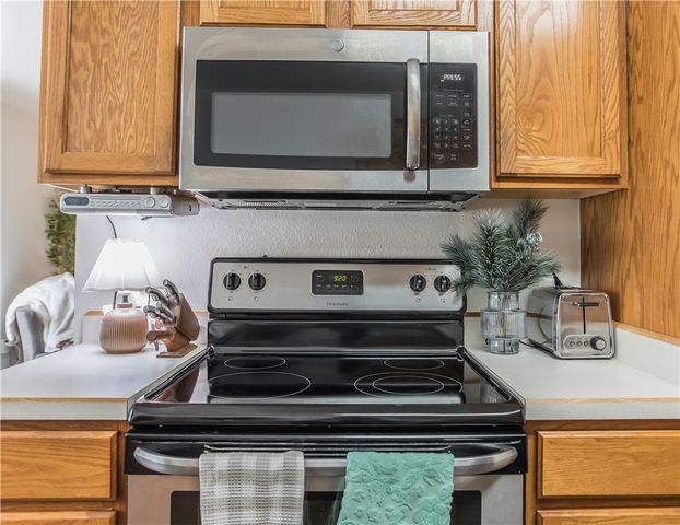 626 S 38th Street W 37, Billings, MT 59102