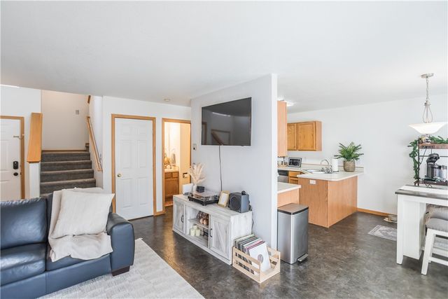 626 S 38th Street W 37, Billings, MT 59102