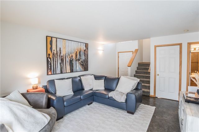 626 S 38th Street W 37, Billings, MT 59102