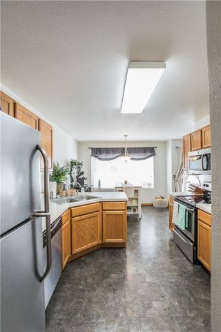 626 S 38th Street W 37, Billings, MT 59102