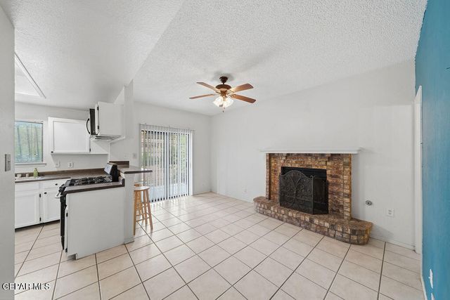 848 CLOUDBURST Drive, El Paso, TX 79912