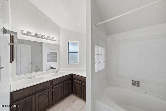 848 CLOUDBURST Drive, El Paso, TX 79912