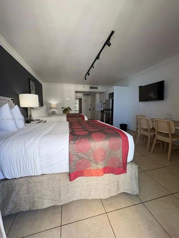 19201 Collins Avenue 820, Sunny Isles Beach, FL 33160