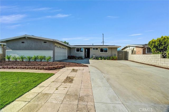 7821 Yorkshire Avenue, Stanton, CA 90680