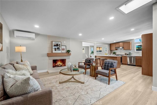 7821 Yorkshire Avenue, Stanton, CA 90680