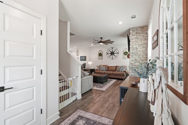 534 Red Barn Way, Mount Juliet, TN 37122