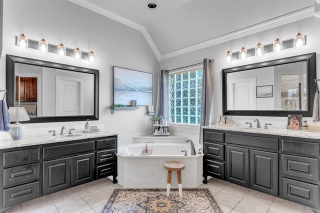 13099 Clearview Drive, Forney, TX 75126