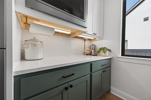 175 Shoveler Duck Way, Magnolia, TX 77354