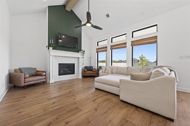 175 Shoveler Duck Way, Magnolia, TX 77354