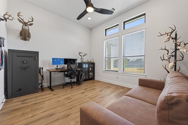 175 Shoveler Duck Way, Magnolia, TX 77354