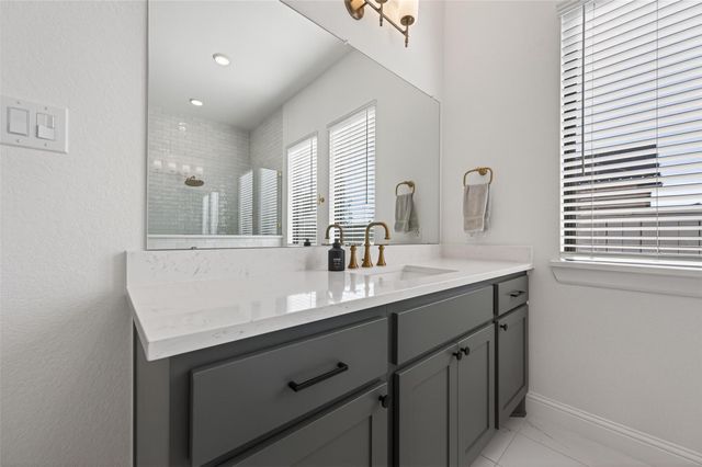 175 Shoveler Duck Way, Magnolia, TX 77354