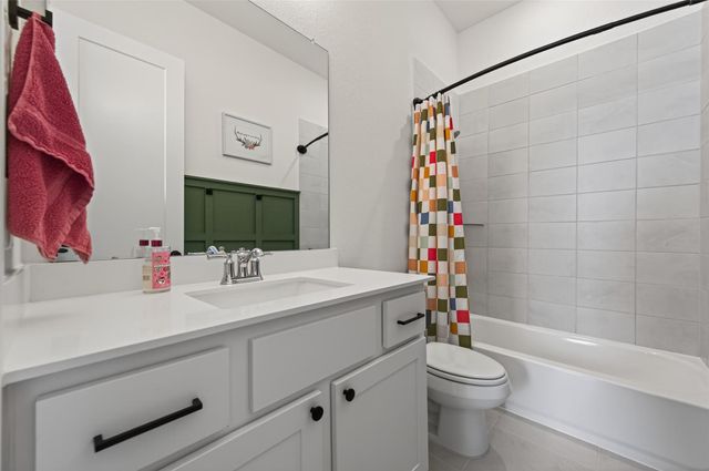 175 Shoveler Duck Way, Magnolia, TX 77354