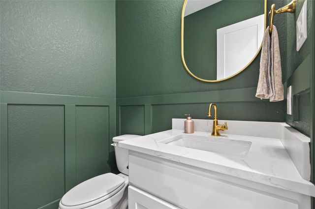 175 Shoveler Duck Way, Magnolia, TX 77354