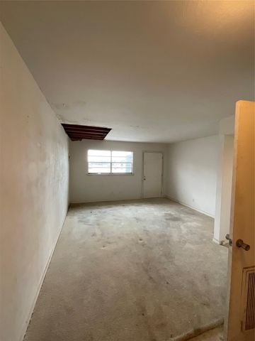 3201 Texas Avenue, La Marque, TX 77568