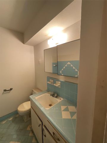 3201 Texas Avenue, La Marque, TX 77568