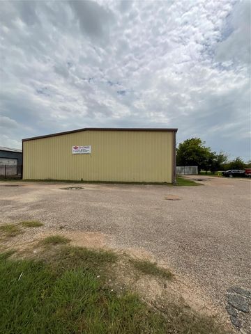 3201 Texas Avenue, La Marque, TX 77568