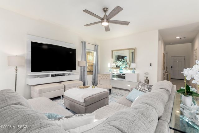 9265 W Tenaza Lane, Marana, AZ 85653