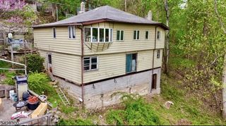 167 Lakeside Dr W, Liberty Twp., NJ 07823