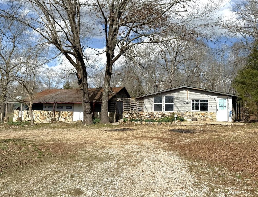 298 Hwy 63, Ravenden, AR 72459